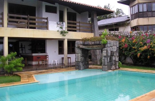 Loteamento Parque das Fontes House | Beach Retreat
