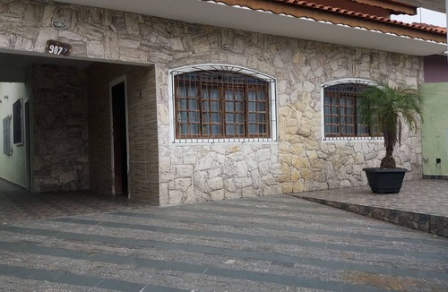 Parque Oasis House | Casa Para Locação em Peruíbe/oasis, com Internet e 12 Minutos a pé da Praia