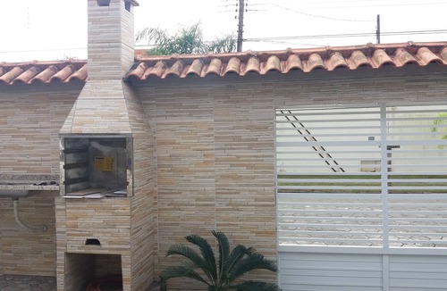 Parque Oasis House | Casa Para Locação em Peruíbe/oasis, com Internet e 12 Minutos a pé da Praia