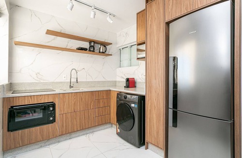 Centro Apartment | Bridge View | 250m from the Public Market #CA81