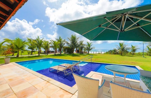 Ipojuca House | Bungalow facing the sea in Porto de Galinhas