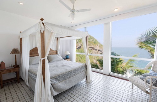 Buzios Villa | Buz018 - Fantastic villa with sea view in Búzios