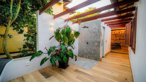 Joao Fernandes House | Bz 51 Center! High standard, 4 Suites with/Private leisure area