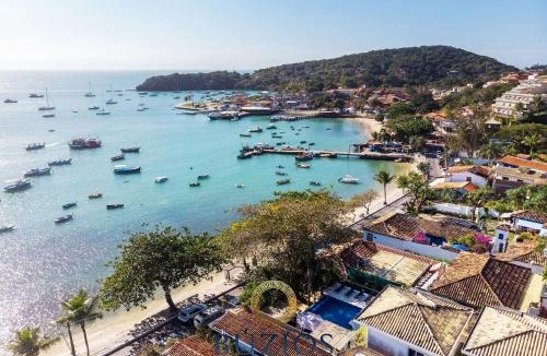 Humaita House | Bz48 Condominium facing Orla Bardot! House with 4 suites