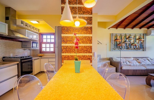 Praia Rasa House | Bz60 House in a condominium right on the sand