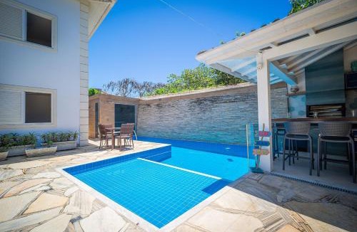 Porto Belo House | Bz79 House with Pool and Sauna 300 meters from the Beach!