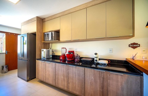 Praia Rasa House | Bz85 Beautiful House with Pool, 200 m from the beach!