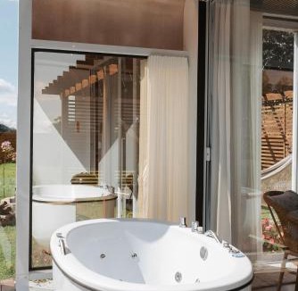 Santa Teresa House | Cápsula da Mata