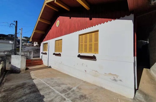 Fracalanza House | Casa 164 - Next to Capivari (10 minutes by car)