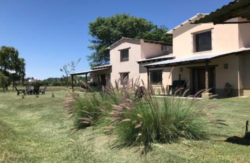 La Merced House | Cabaña Amanecer - Finca la Falda - Salta
