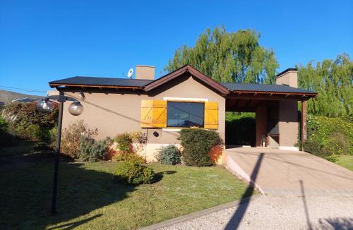 Villa La Arcadia Ski Chalet | Cabaña Lemunko