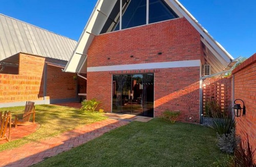 Atyra House | Cabaña Premium Ñakurutu de La Mala Junta
