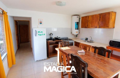 Cuadro Nacional Apartment | Cabañas Alberdi