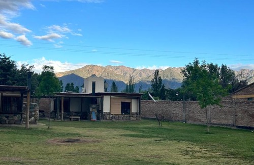 Vistalba House | Cabañas del Pasaje