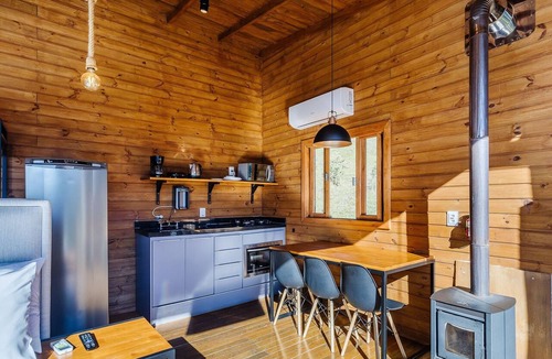 Anitapolis Cabin | Cabana aconchegante c/jacuzzi e lareira – VST019