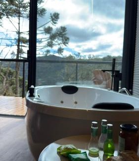 Vacas Gordas Cabin | Cabana Altitude 1500