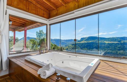 Nova Petropolis House | Cabana Braun Hütte Vila Germânica by Achei