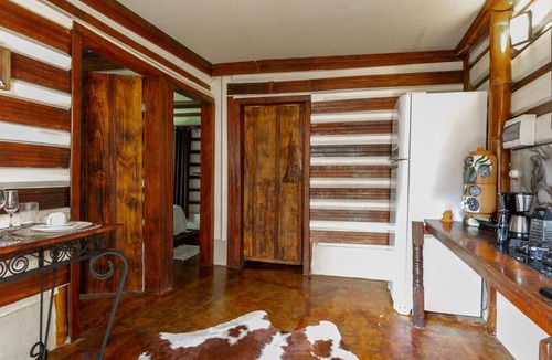 Sao Sebastiao das Aguas Claras House | Cabana c Hidromassagem e Churrasqueira em Macacos