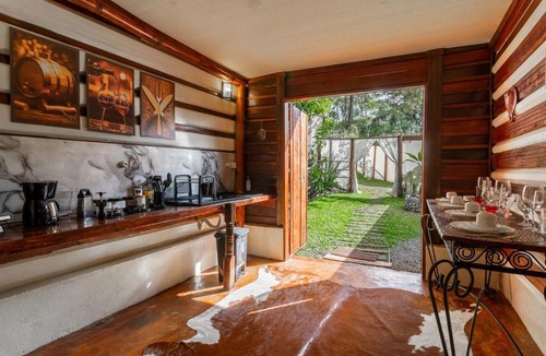 Sao Sebastiao das Aguas Claras House | Cabana c Hidromassagem e Churrasqueira em Macacos