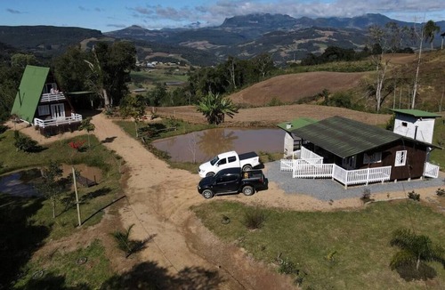 Alfredo Wagner House | Cabana+Chalet Combo