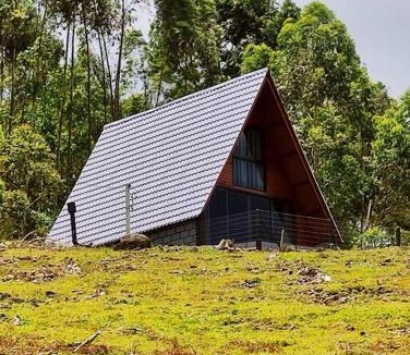 Capitao House | Cabana com hidro e natureza!
