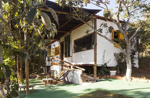 Alexania Cabin | Cabana da Miranda, a place for rest, nature, and good vibes.