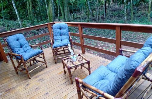 Tres Pinheiros Ski Chalet | Cabana Encanto da Mata