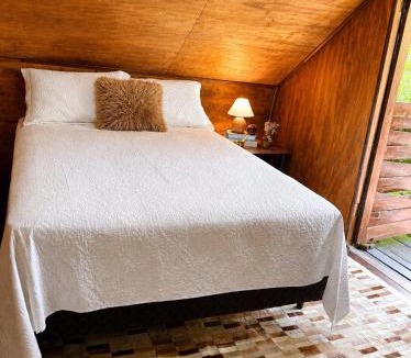 Rio dos Cedros Ski Chalet | Cabana Liberdade