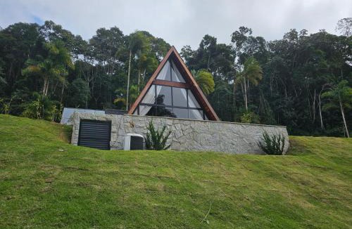 Domingos Martins Cabin | Cabana manavi com piscina aquecida e banheira Domingos martins