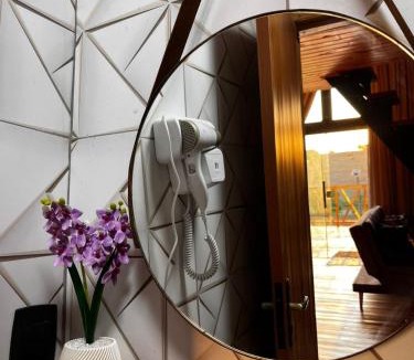Petrolina de Goias Ski Chalet | Cabana Samambaia