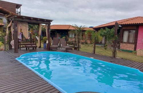Praia do Rosa Ski Chalet | Cabanas no Rosa