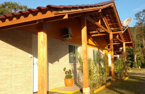 Praia da Armacao do Itapocoroi House | Cabanas ou Chalés Itapocorói