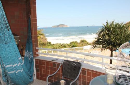 Camboinhas Apartment | Camboinhas Oceanside Oceanfront