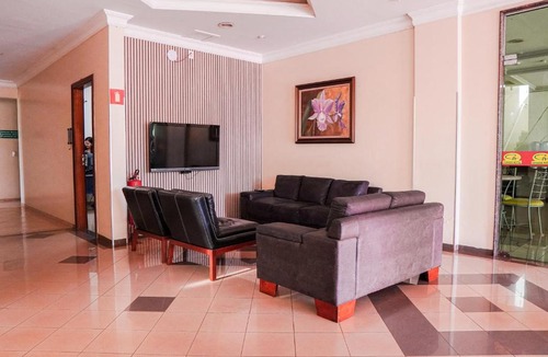 Rio Verde Hotel | Canadá Hotel