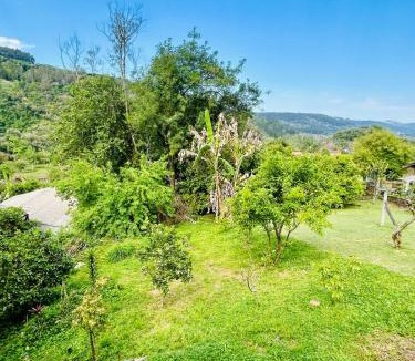 Tres Coroas House | Cantinho aconchegante na Serra