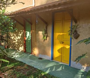 Nova Nazare Hostel | Canto da saíra inn