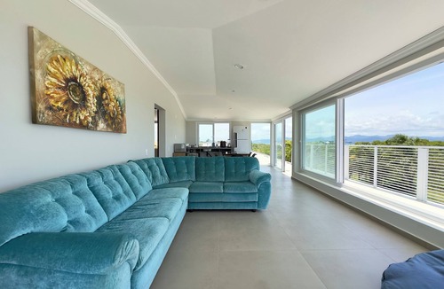 Ubatuba Apartment | Capri Morada & Mar