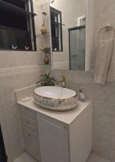 Centro House | Carley