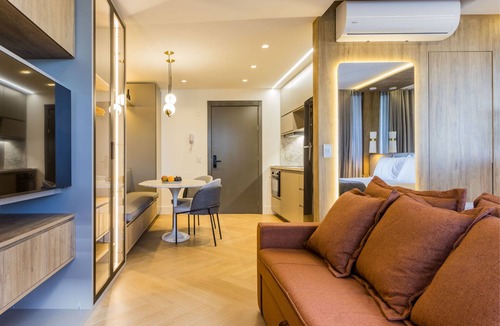 Tres Figueiras Apartment | Carlos Gomes Square by My Way