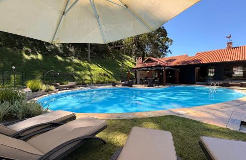 Teresopolis House | Casa 05 Vale Boa Vista - Refúgio Moderno em Condomínio Exclusivo
