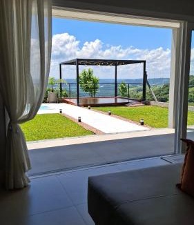 Monte Belo do Sul House | Casa 2 suítes, ofurô, piscina no Vale dos Vinhedos
