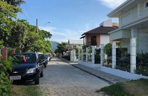 Cachoeira do Bom Jesus House | Casa 4 SUÍTES e 2 quartos a 100 m da praia de Cachoeira, entre Canasvieiras e Ponta das Canas