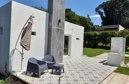 Sierra de los Padres House | Casa a estrenar con piscina privada en Sierra de los Padres