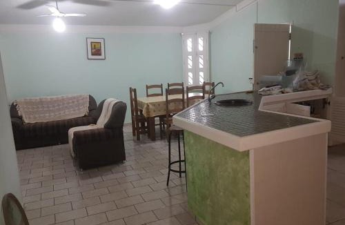 Parque Oasis House | Casa aBeira Mar 200 metros da praia Peruíbe