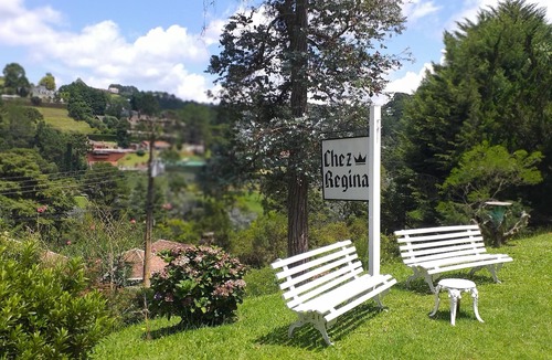 Vila Poran Cottage | Casa Aconchegante em Campos do Jordão com 4 Suítes, Aceita Animais de Estimação