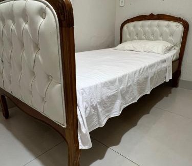 Central - West Region Apartment | Casa aconchegante 2min do centro