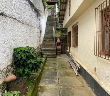 Teresopolis House | Casa aconchegante com dois quartos mais área externa
