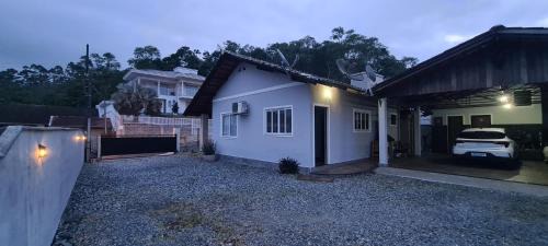 Pomerode House | Casa aconchegante em Pomerode