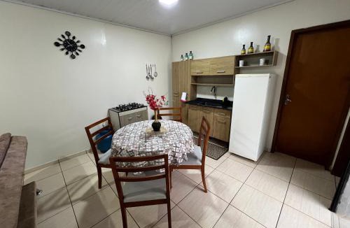 Santa Felicidade House | Casa Aconchegante para Você descansar - 02