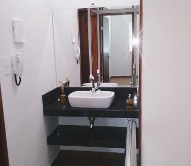 Conselheiro Lafaiete Apartment | Casa Agradável Completa com 3 Quartos, 2 Banheiros e Garagem